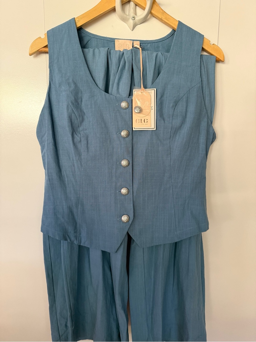 BNWT Good Luck Gem Dusty Blue Sleeveless Button Front Set